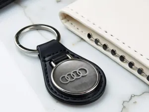 Audi Portachiavi A Anello In Pelle Qualità Top Look Sport